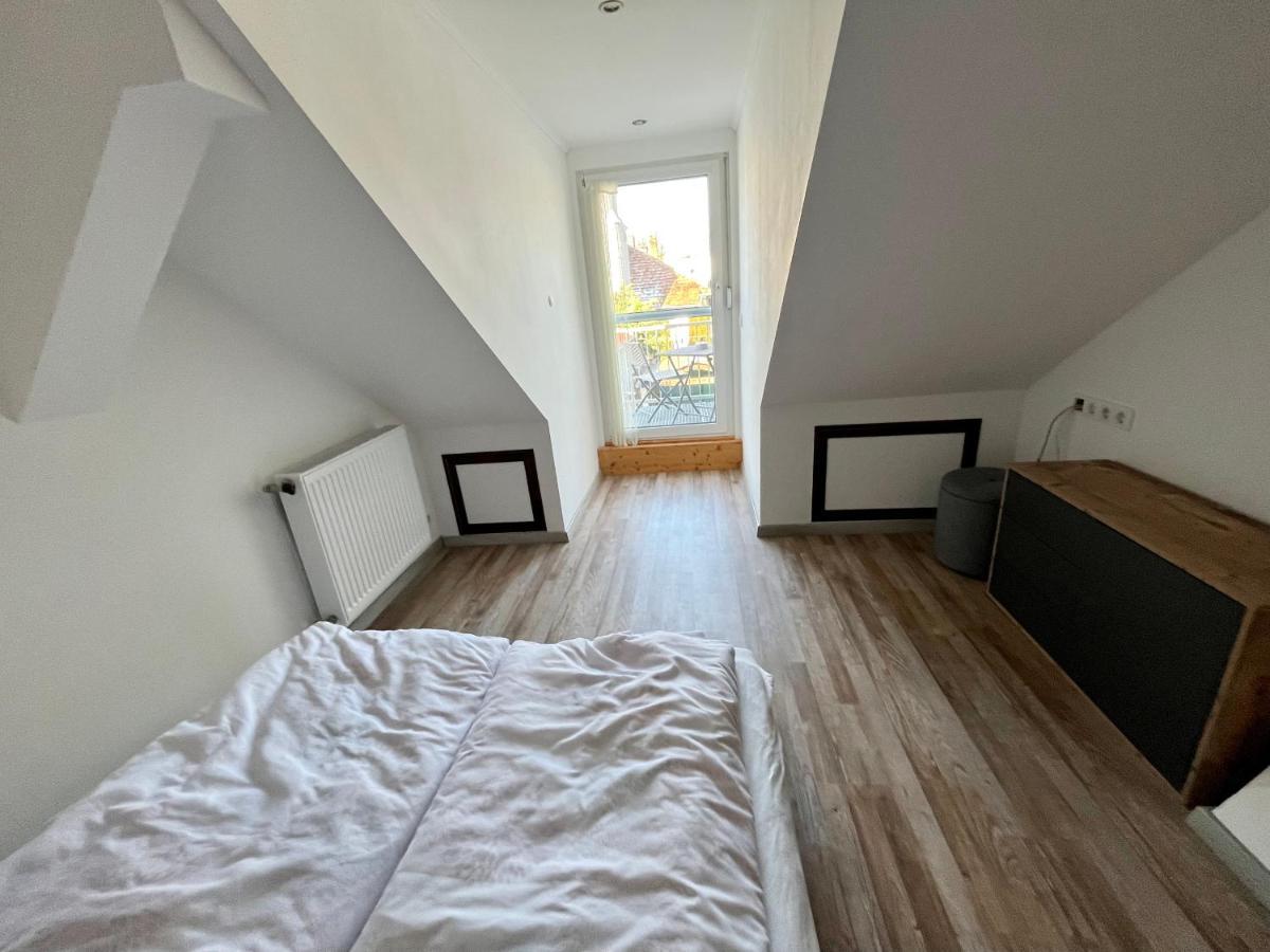 Rabbit Apartman Mosonmagyaróvár Buitenkant foto
