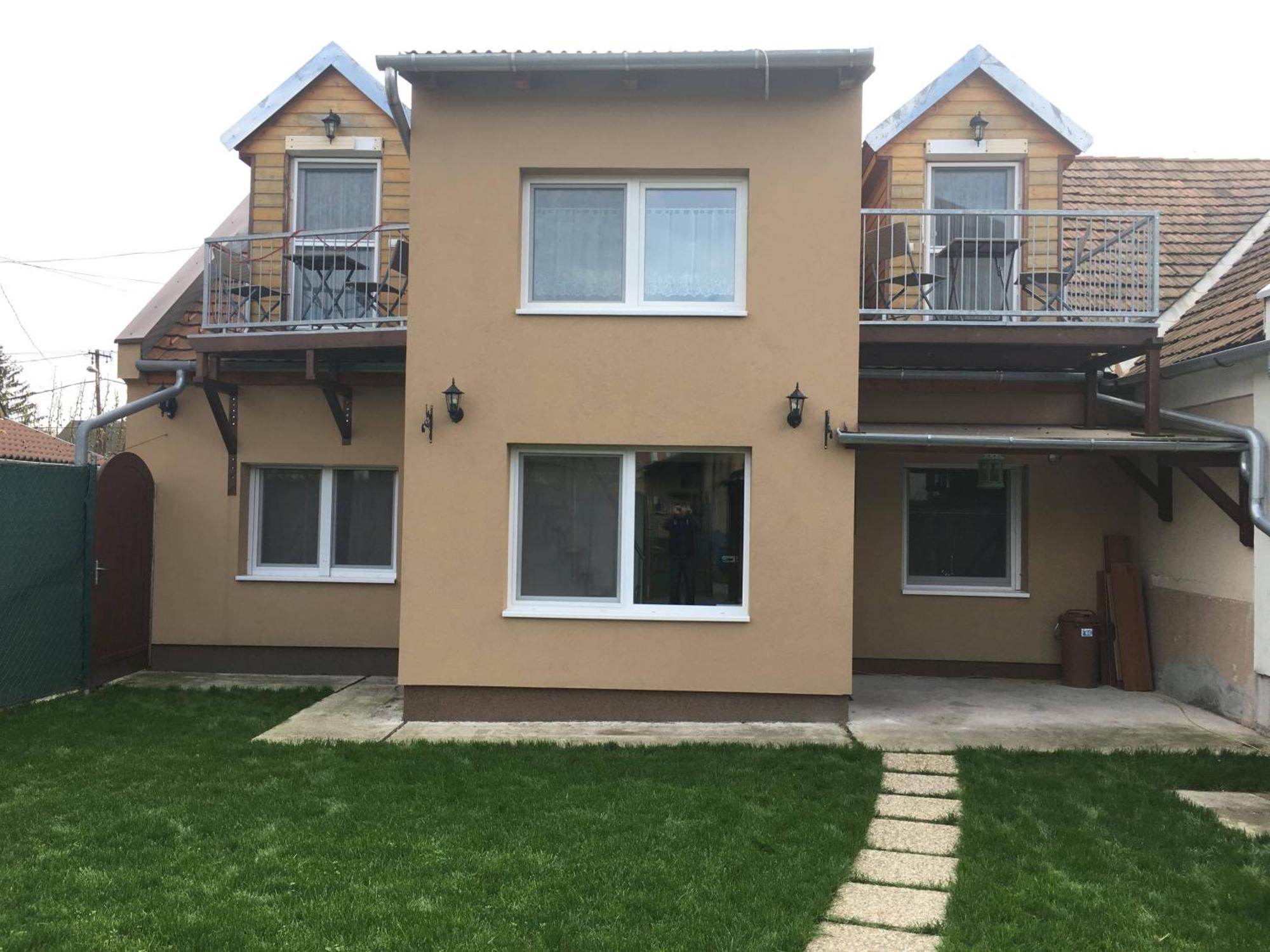 Rabbit Apartman Mosonmagyaróvár Buitenkant foto
