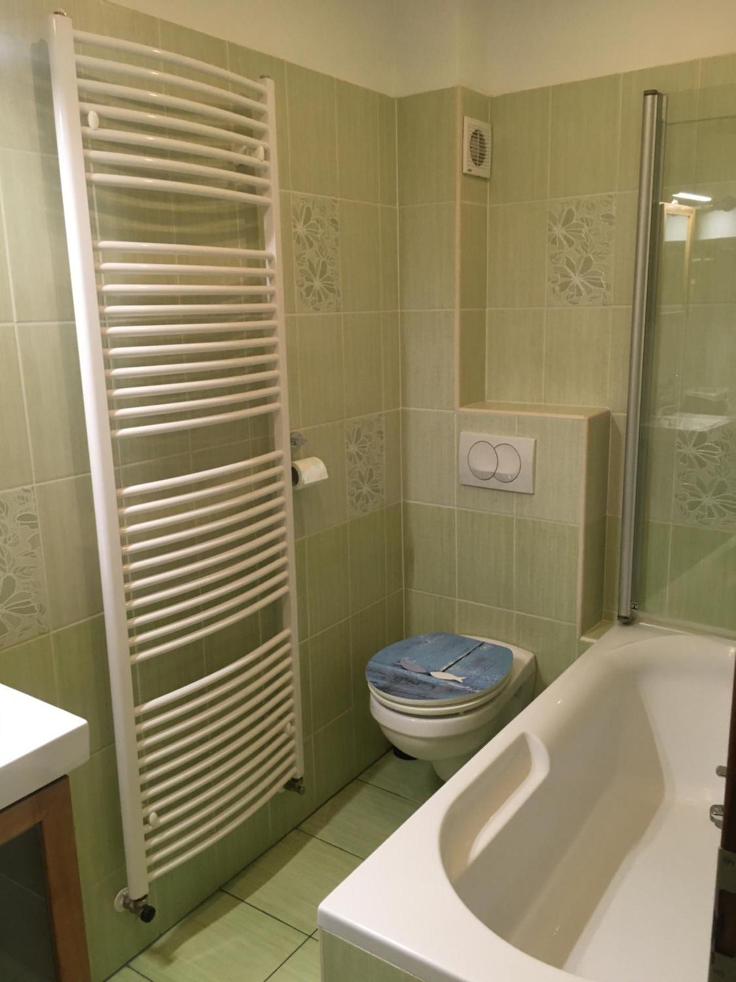 Rabbit Apartman Mosonmagyaróvár Buitenkant foto